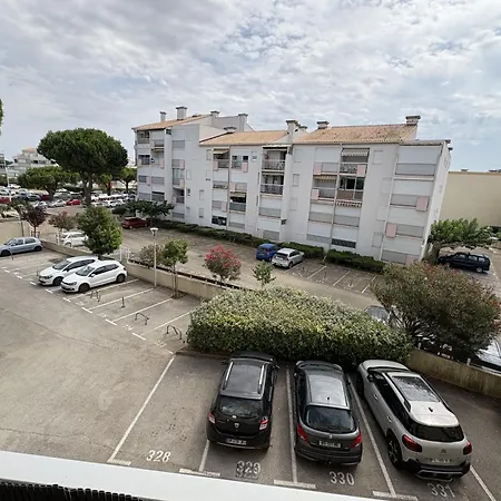 With Wifi & Balcony 200 M From The Sea Apartment Le Grau-du-Roi